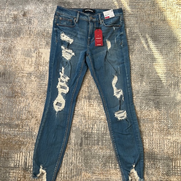 Express Denim - NWT EXPRESS DISTRESSED ANKLE MID RISE DENIM SKINNY LEG 8